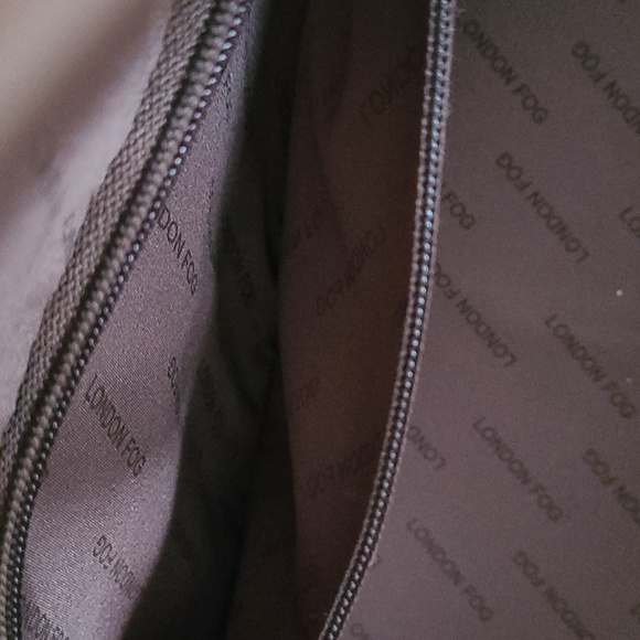 London Fog travel bag - Picture 8 of 8